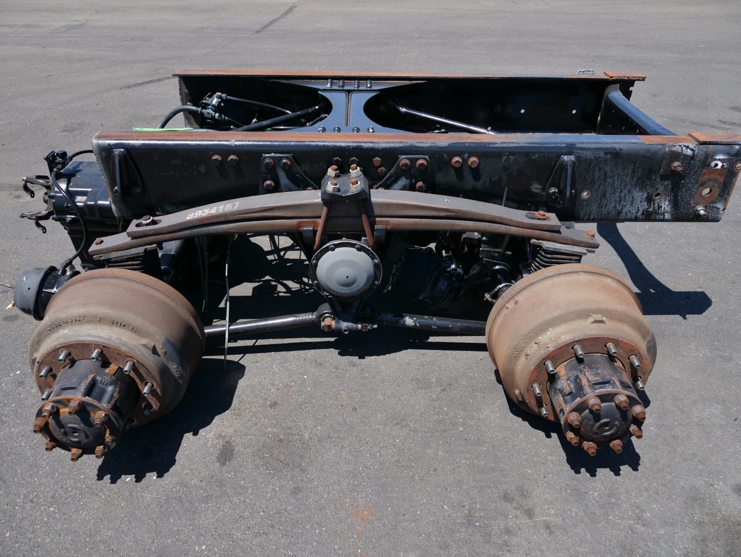 Volvo / Rockwell VBT4012R Tandem Rear Axle & Volvo Suspension