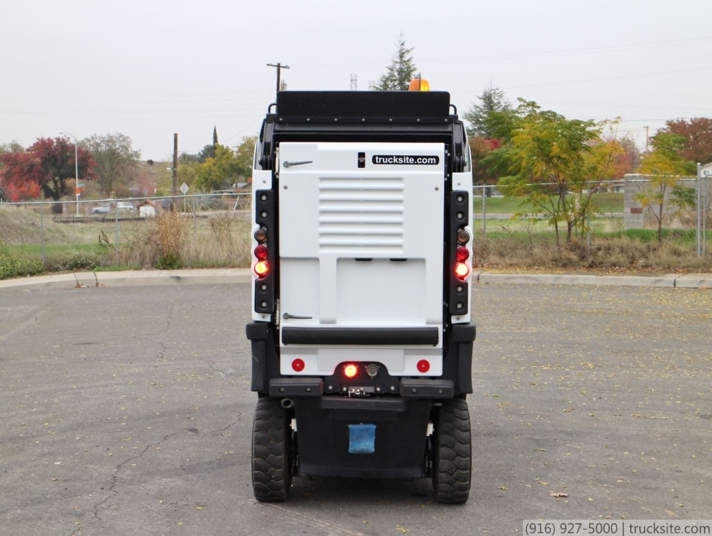 2009 Madvac CN100B Compact Litter Sweeper