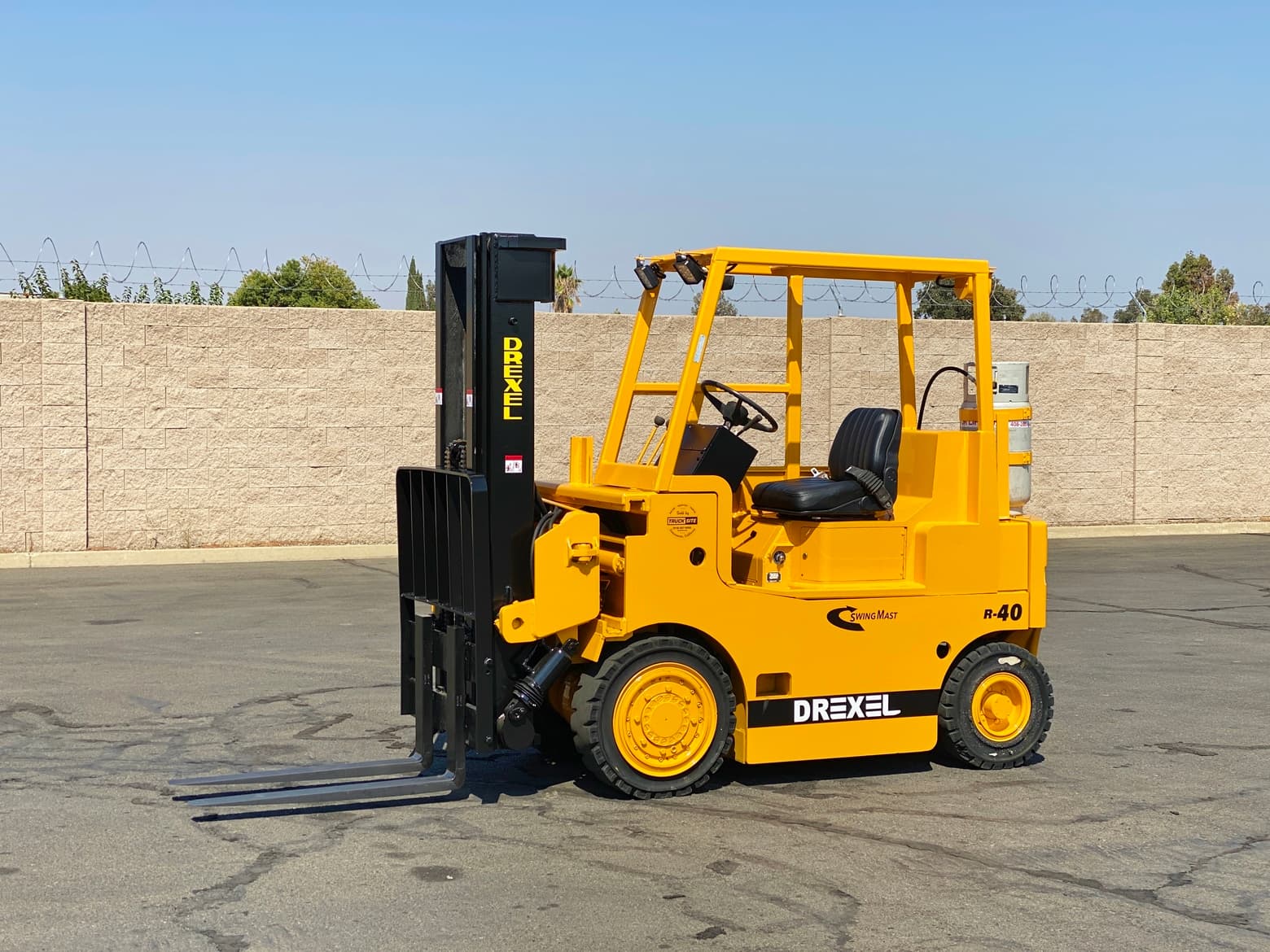 Landoll Drexel R40SL-LP SwingMast Propane Forklift