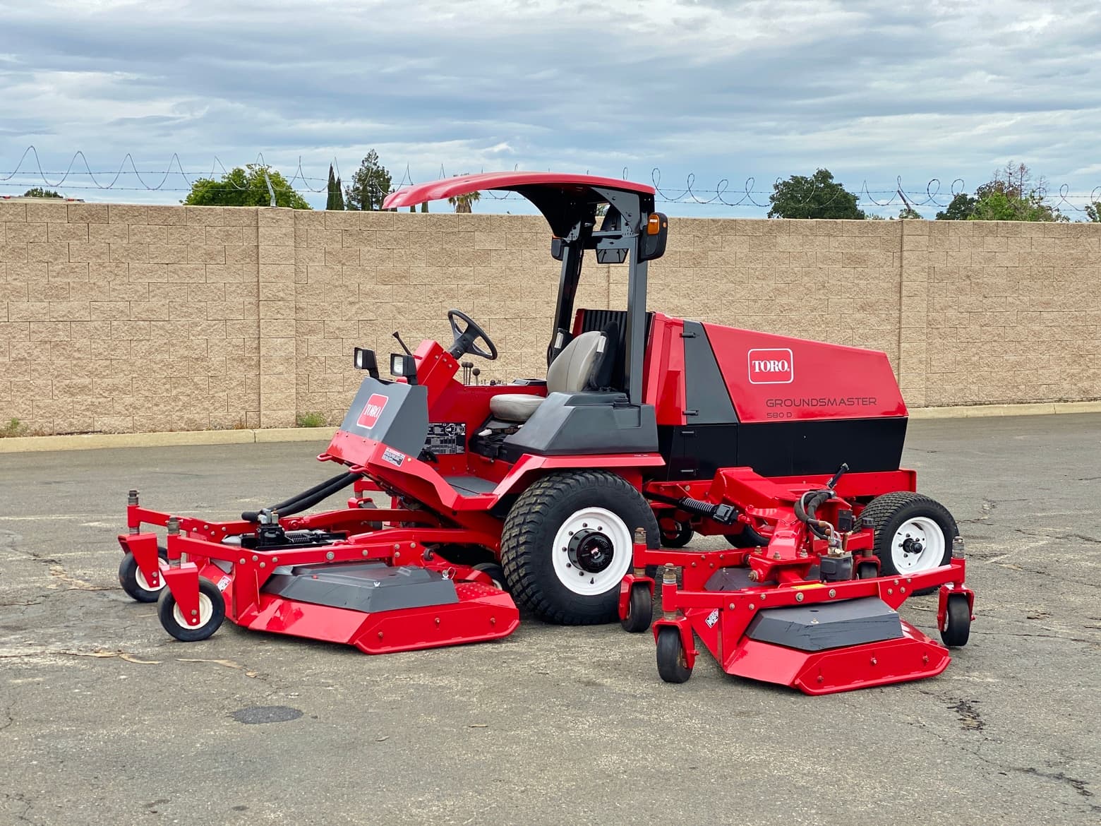 Toro Groundsmaster 580D Diesel Riding Mower