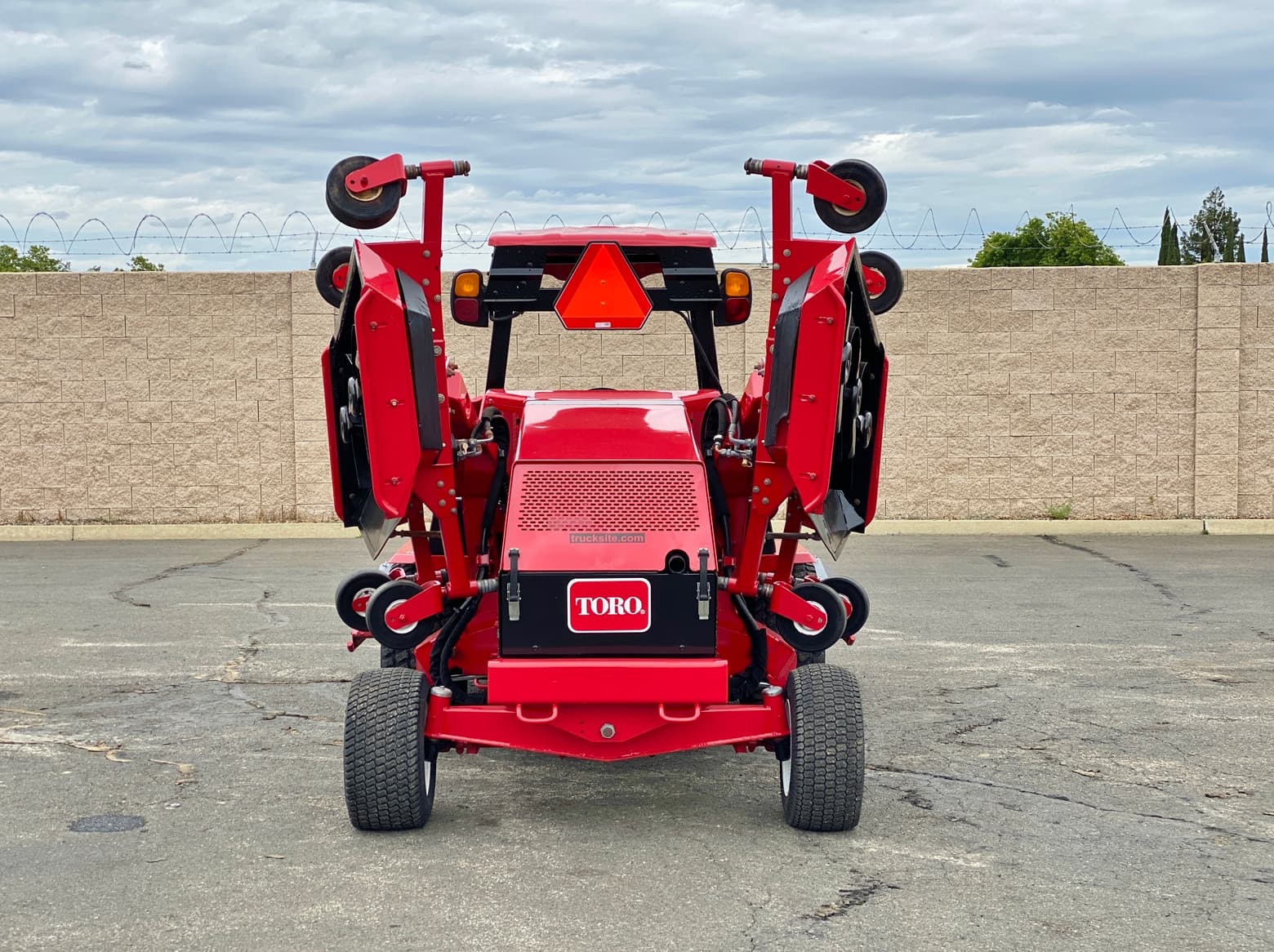 Toro Groundsmaster 580D Diesel Riding Mower