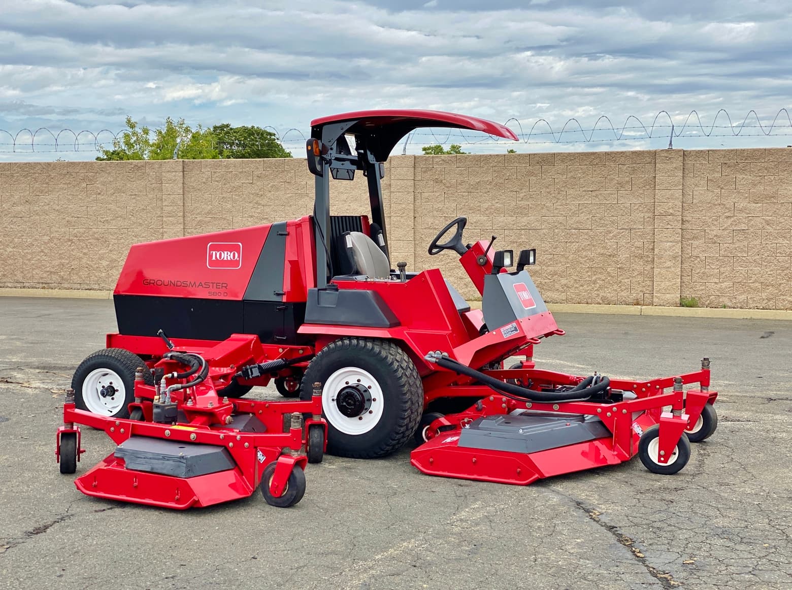 Toro Groundsmaster 580D Diesel Riding Mower
