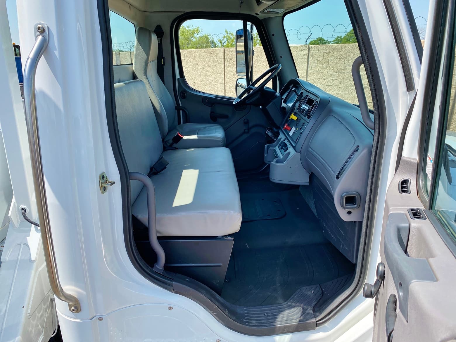 2018 Freightliner M2 4x4 Altec TA60 Articulating Bucket Truck