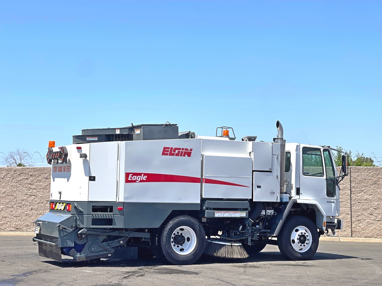 2005 Sterling Elgin Eagle Mechanical Broom Sweeper