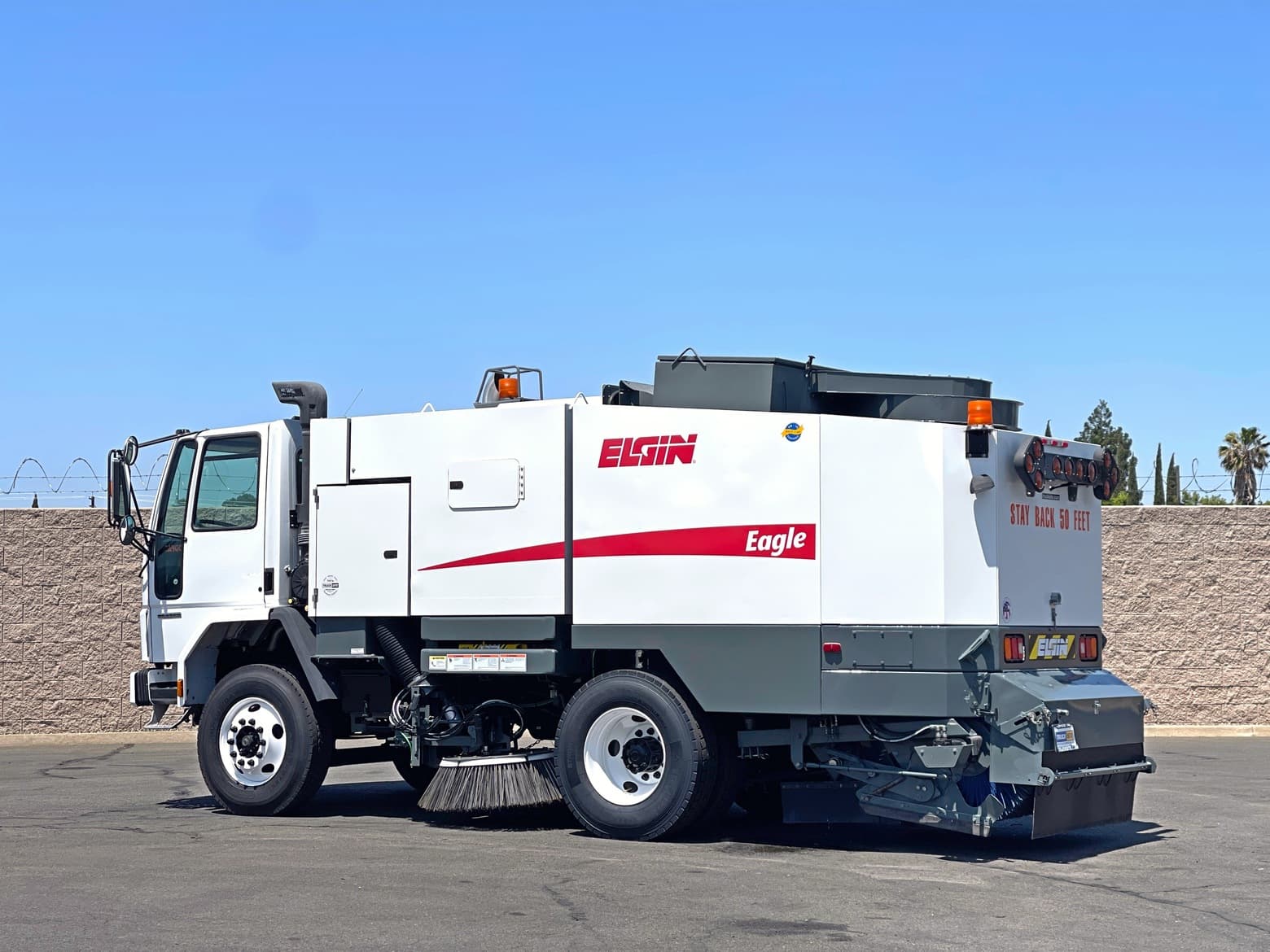 2005 Sterling Elgin Eagle Mechanical Broom Sweeper