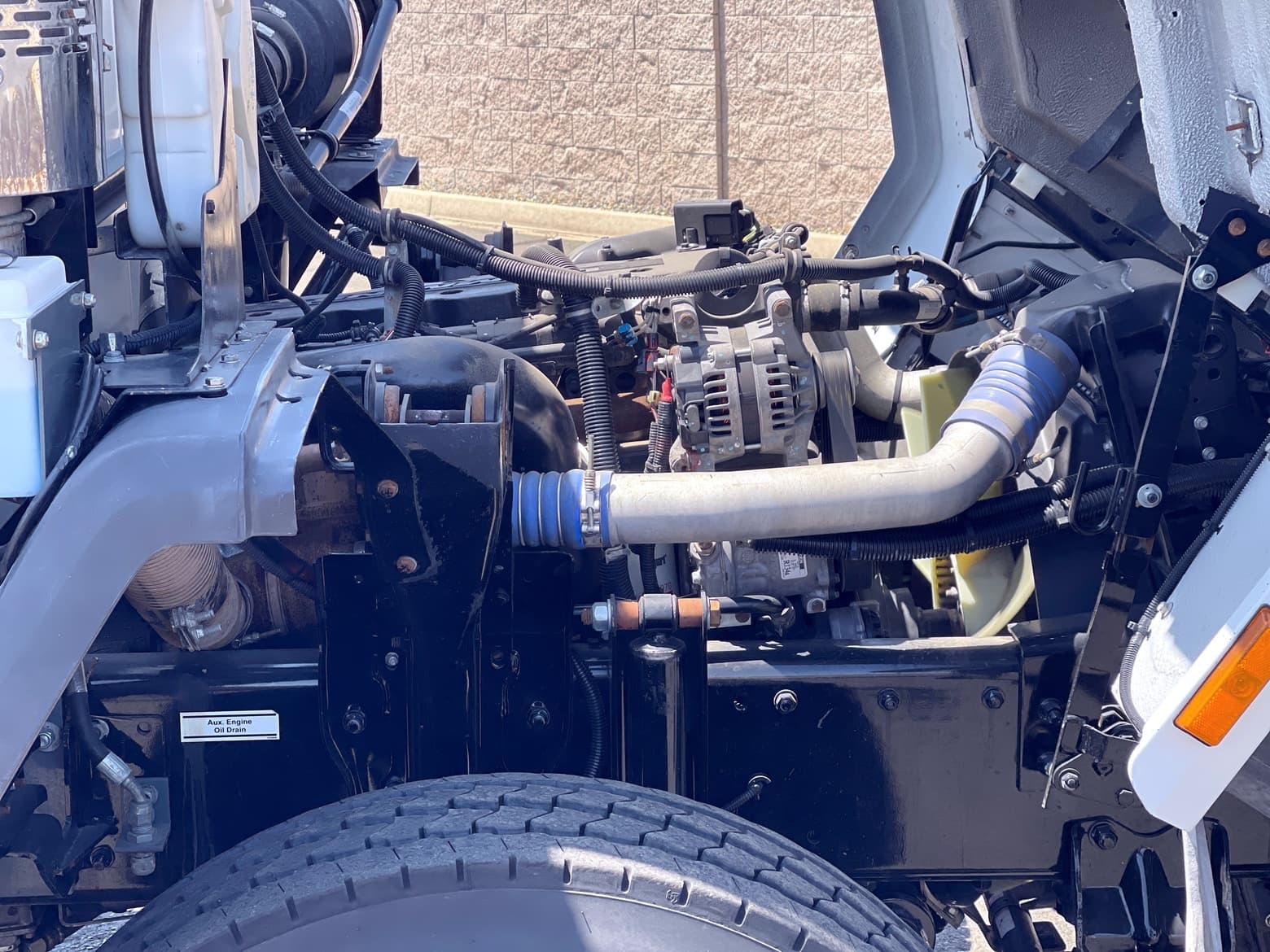 2005 Sterling Elgin Eagle Mechanical Broom Sweeper