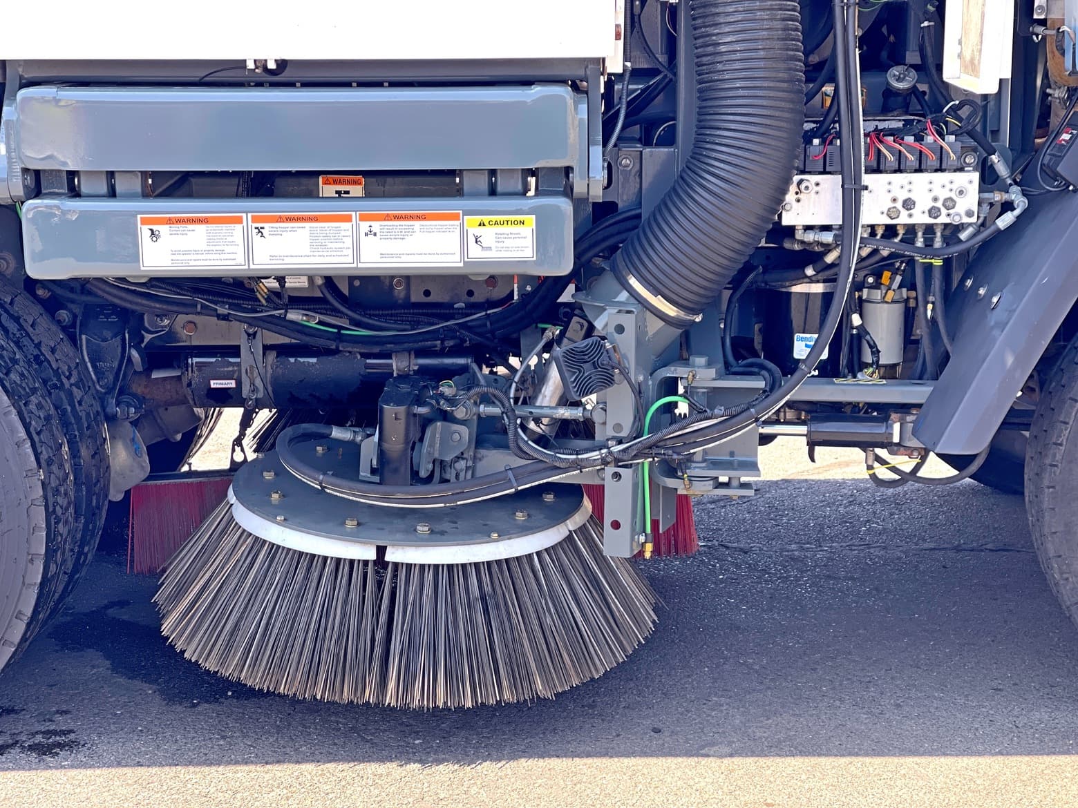 2005 Sterling Elgin Eagle Mechanical Broom Sweeper