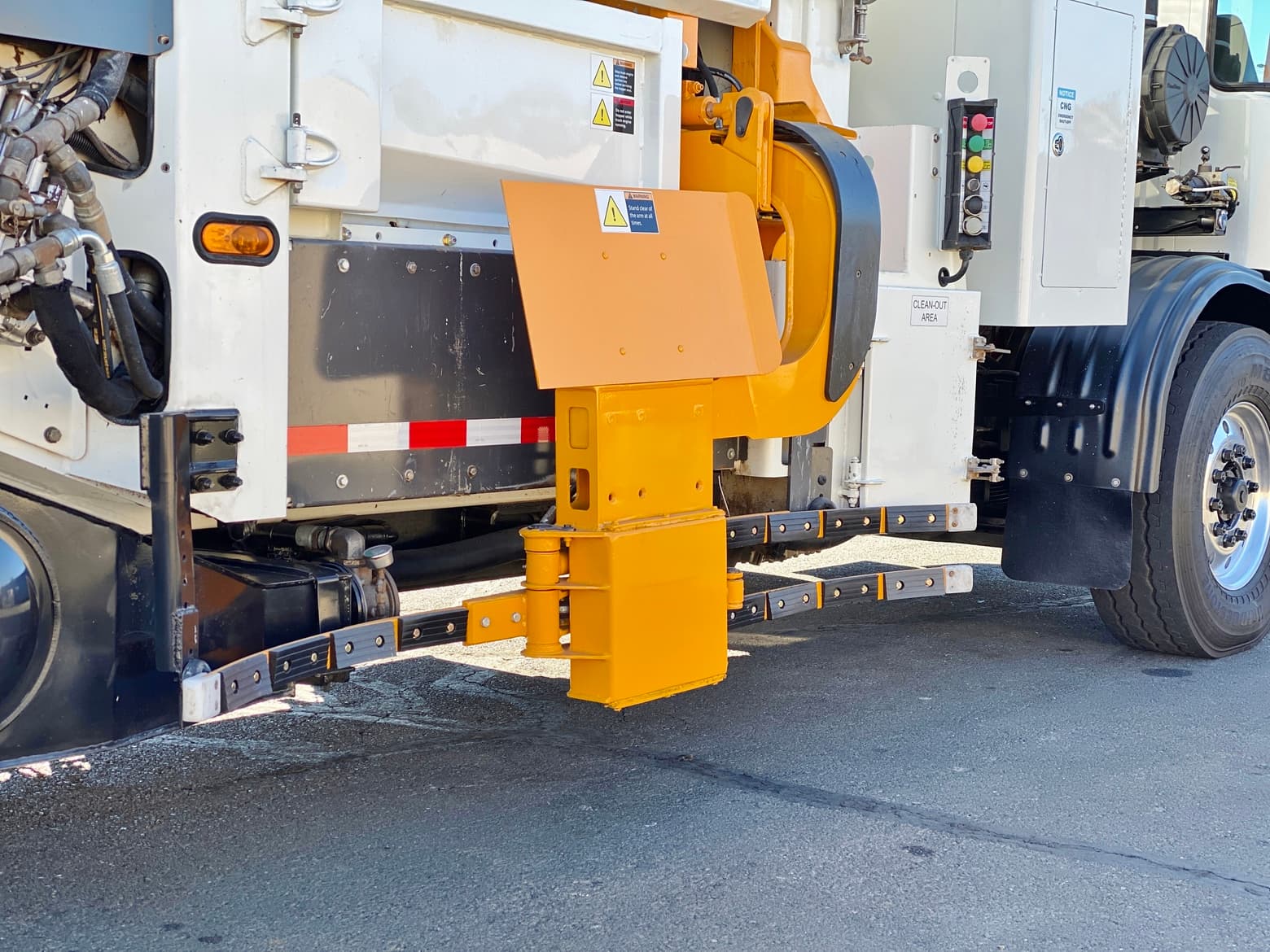 2014 Autocar CNG Labrie Expert 2000 31YD ASL Garbage Truck