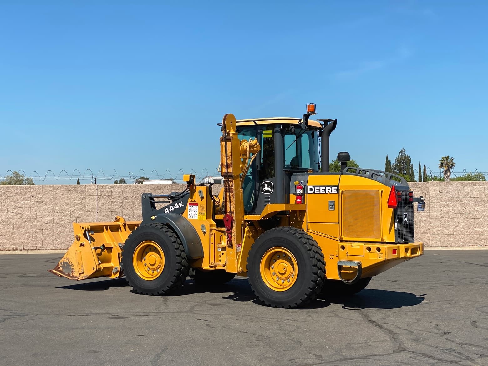 2011 Midwestern M16R Telescopic Side Boom