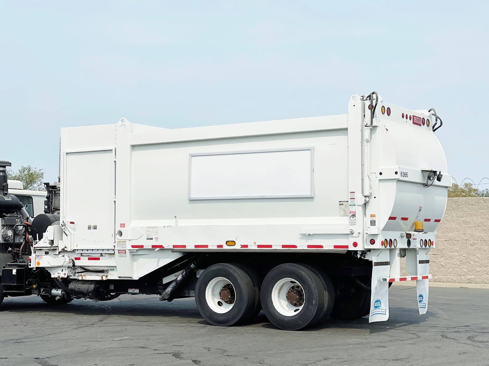 2008 Heil MultiTask SL 30 YD Side Loader Body & Arm