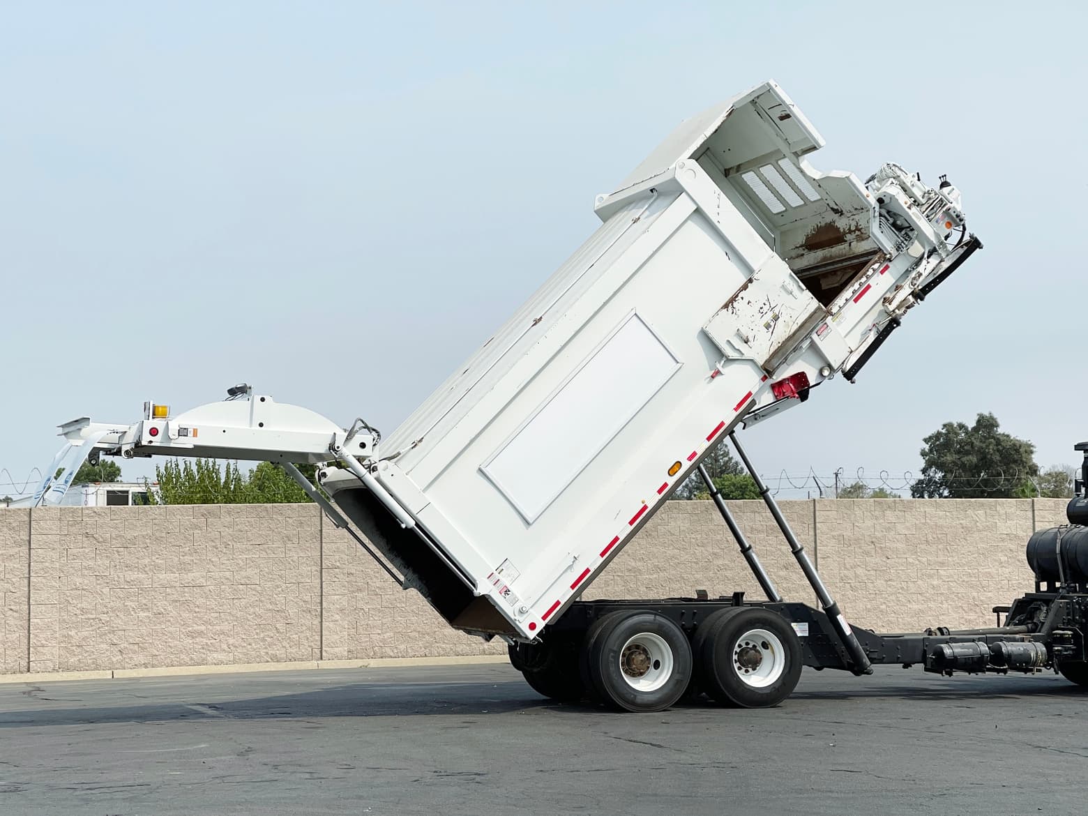 2008 Heil MultiTask SL 30 YD Side Loader Body & Arm