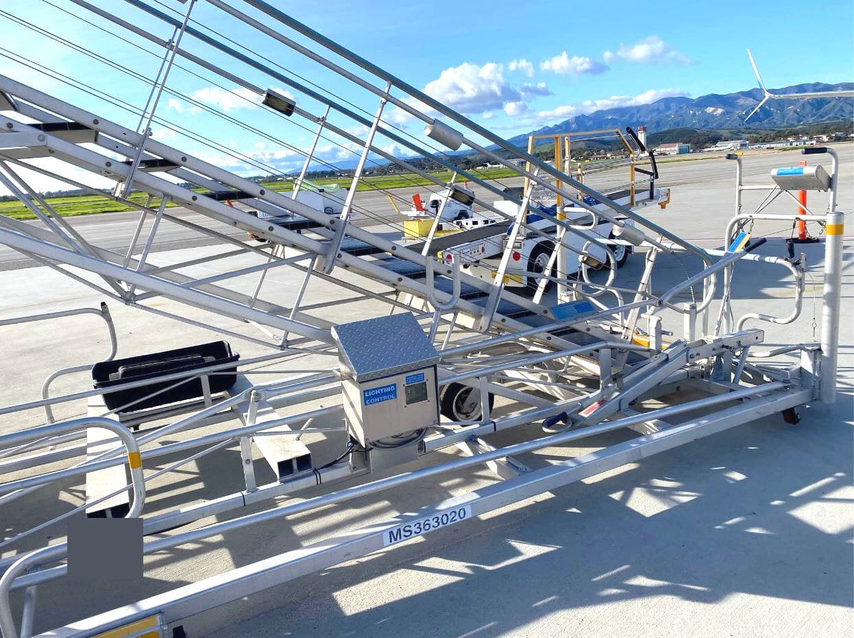 Express KCI GSE Pax Aircraft Passenger Boarding Stairs