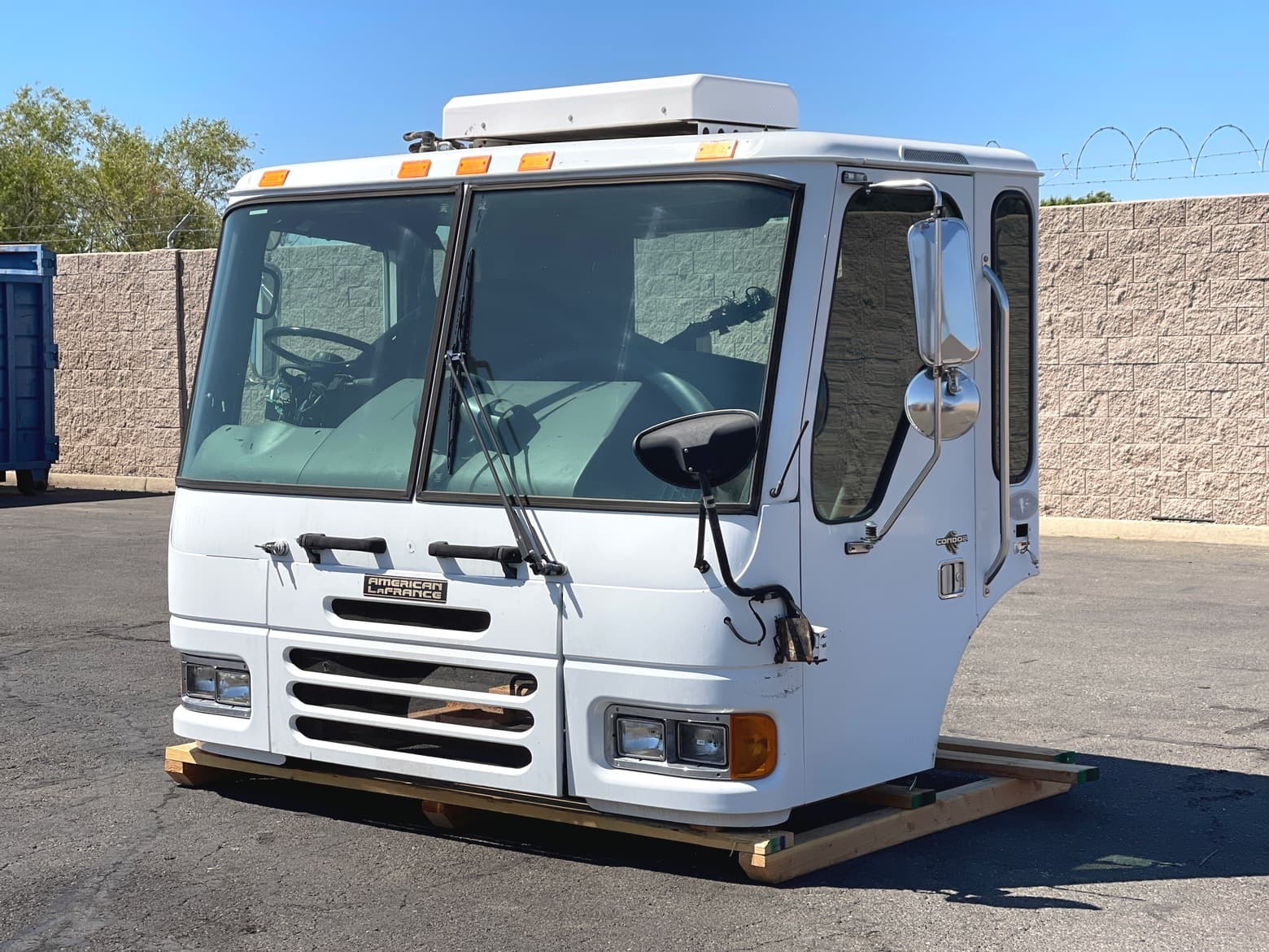 Freightliner / Sterling / ALF Condor Cab