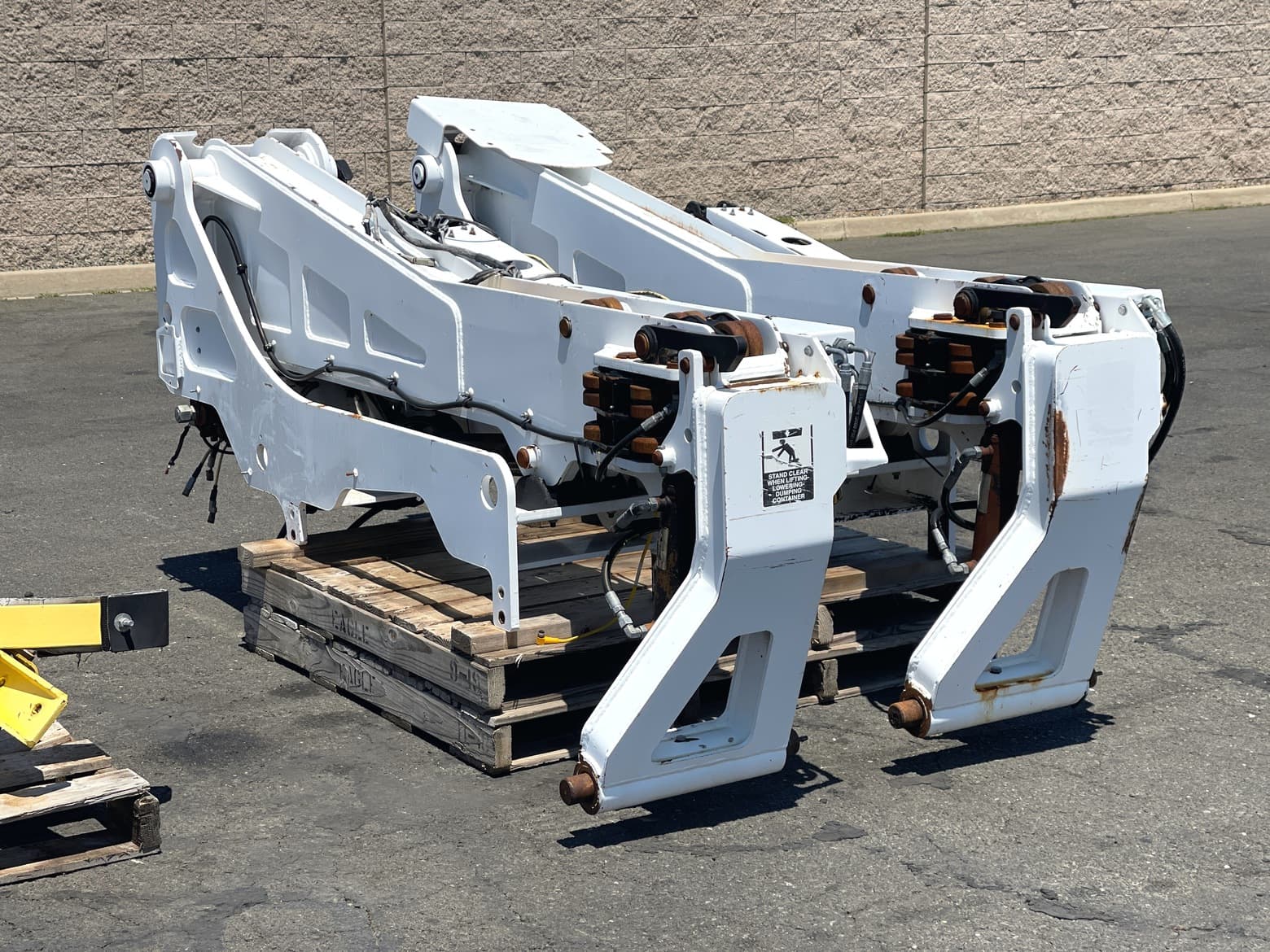 Dadee Scorpion Side Load Arm With Grabbers