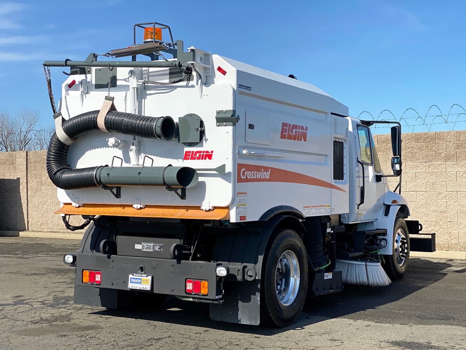 2011 International Elgin Crosswind FSX Airport Runway Sweeper