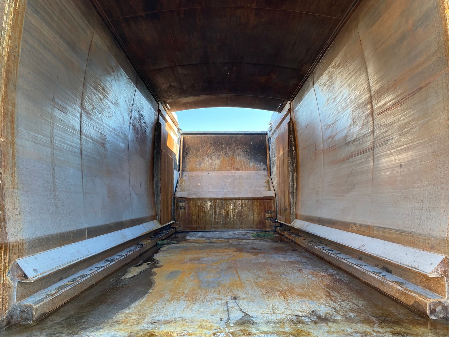 2008 Autocar Heil Half/Pack Front Loader Garbage Truck