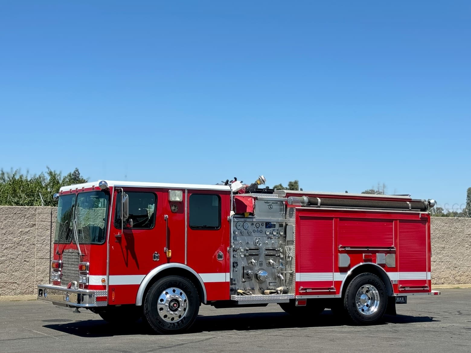 1998 HME West-Mark 500/1260/20 Fire Rescue Pumper