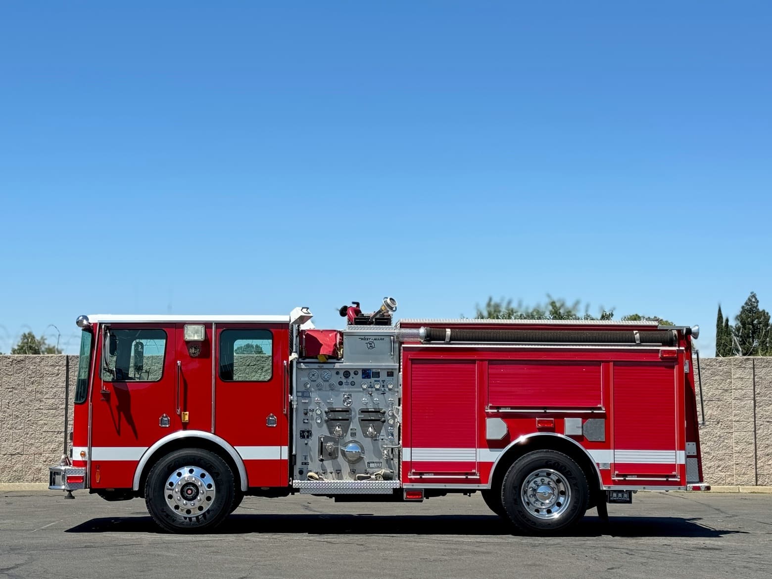 1998 HME West-Mark 500/1260/20 Fire Rescue Pumper