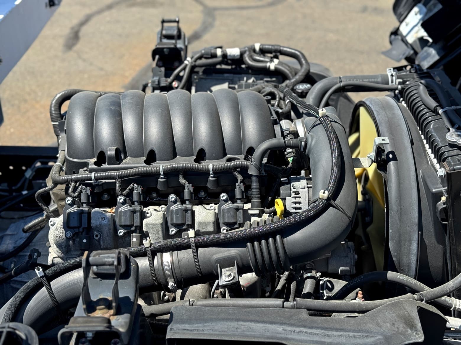 2021 Isuzu NPR HD Spray Truck