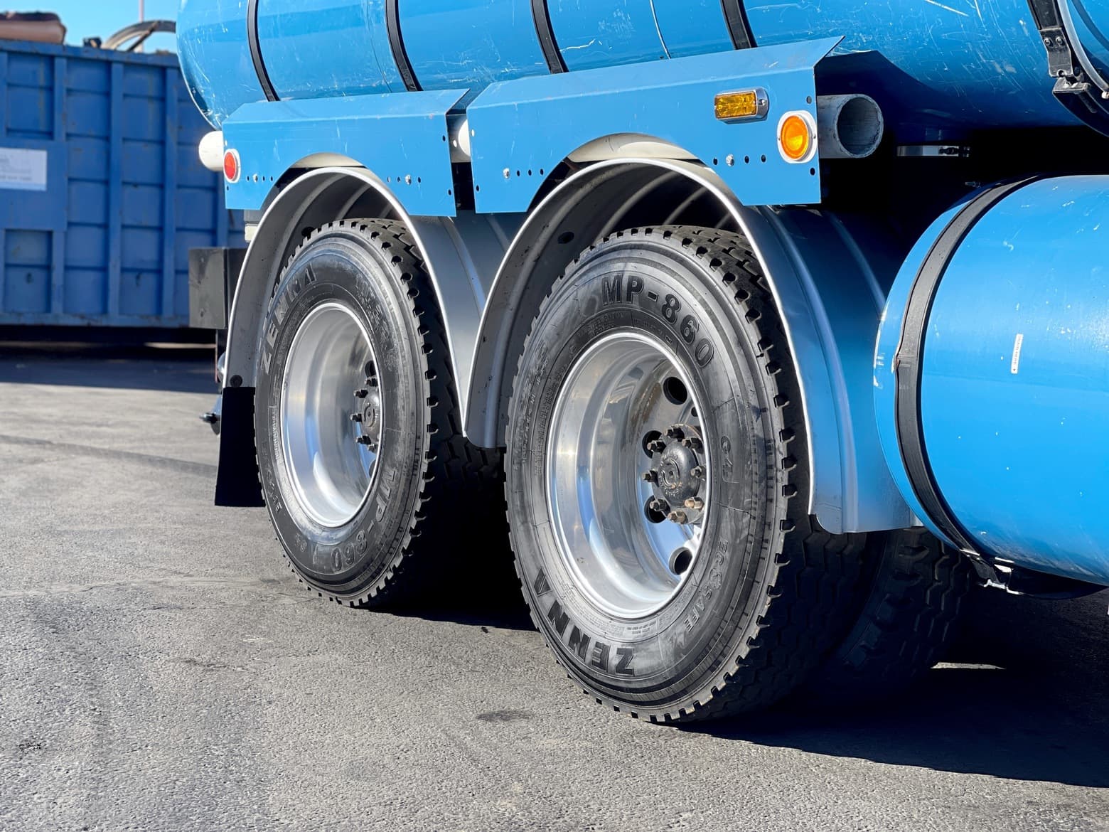 2011 Freightliner Vactor 2100 PD Combo Sewer Truck