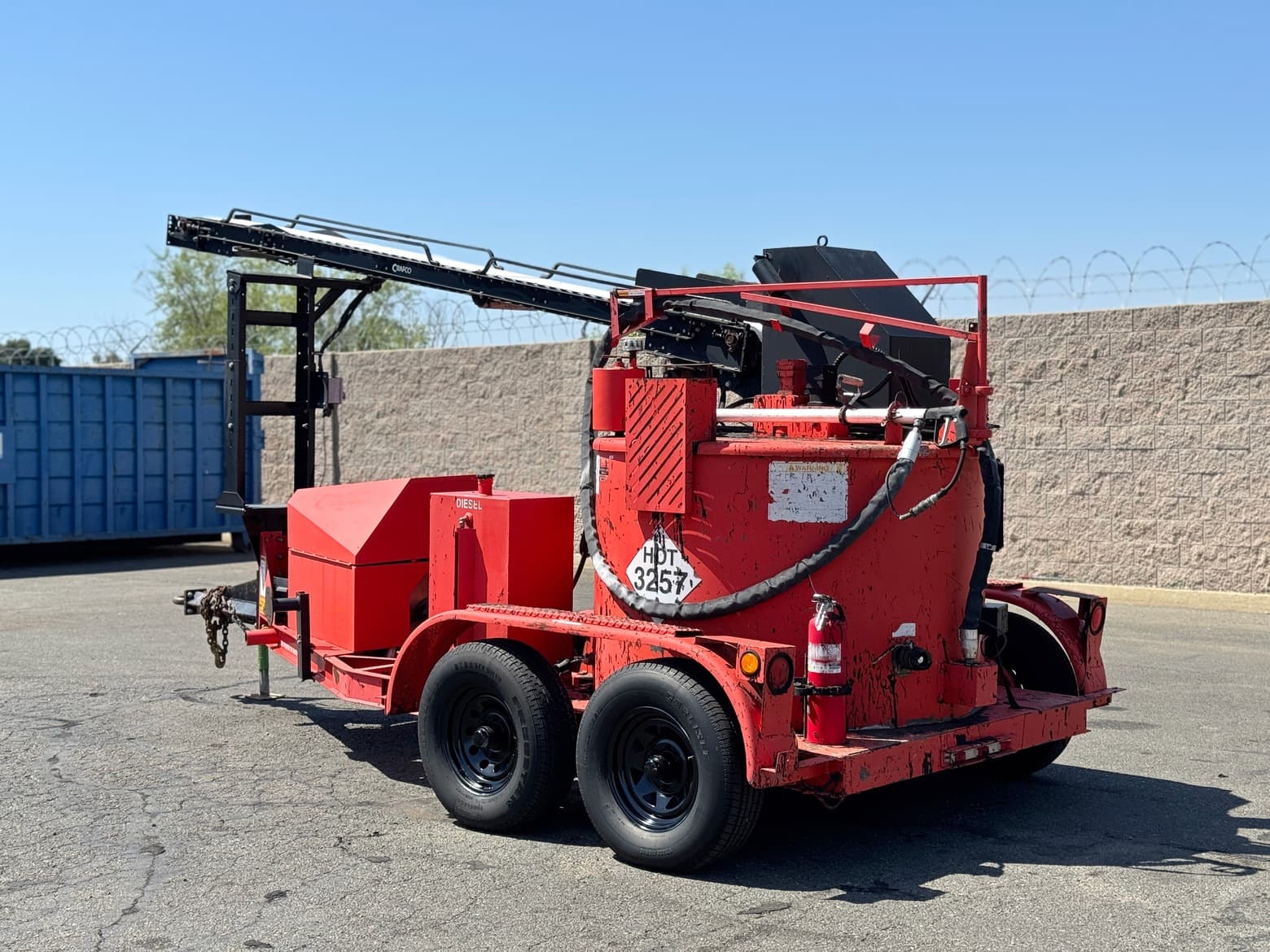 2006 Crafco Super Shot 250 Sealant Tank / Crack Sealer