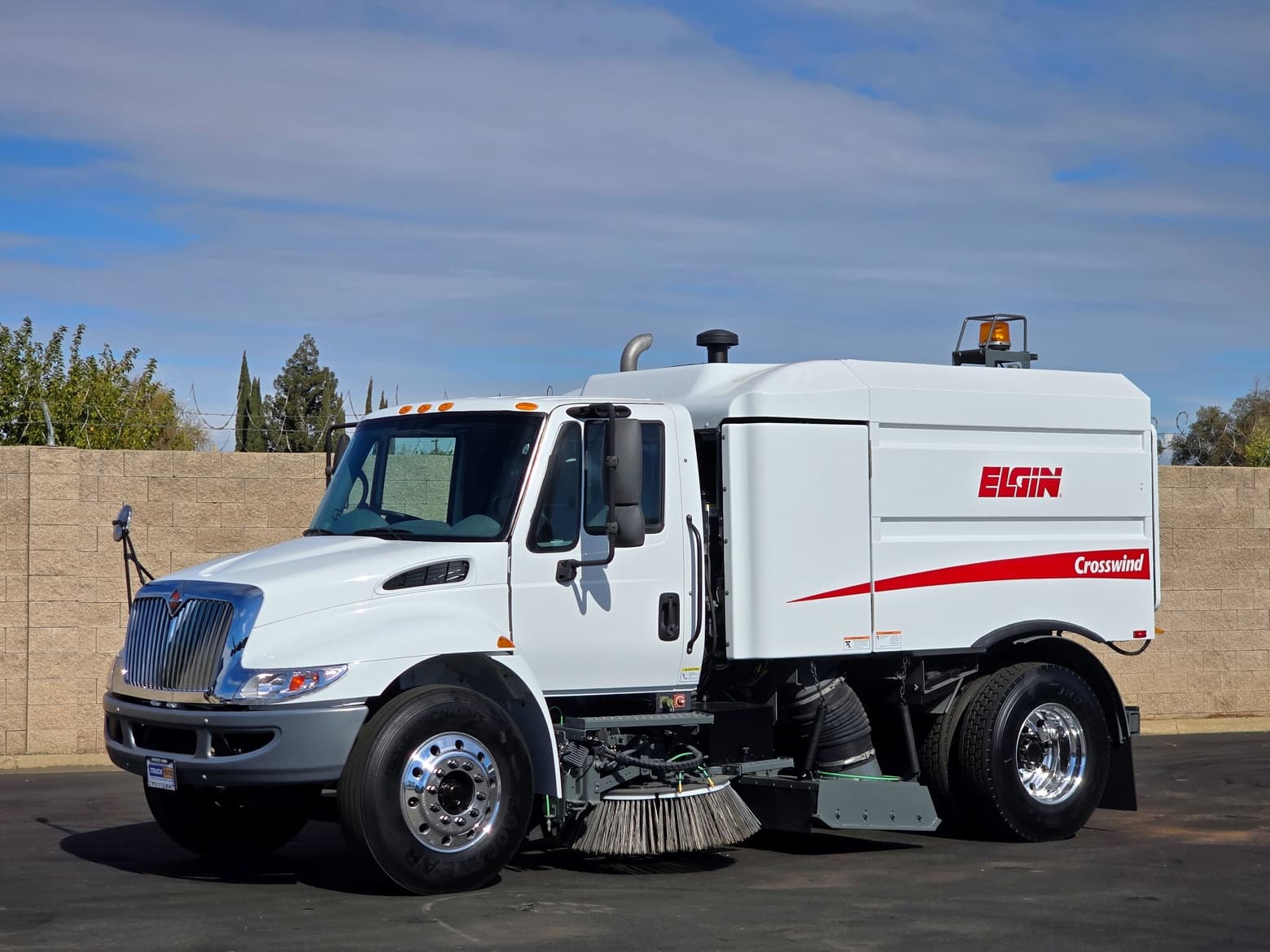 2011 International 4300 Elgin Crosswind J Street Sweeper