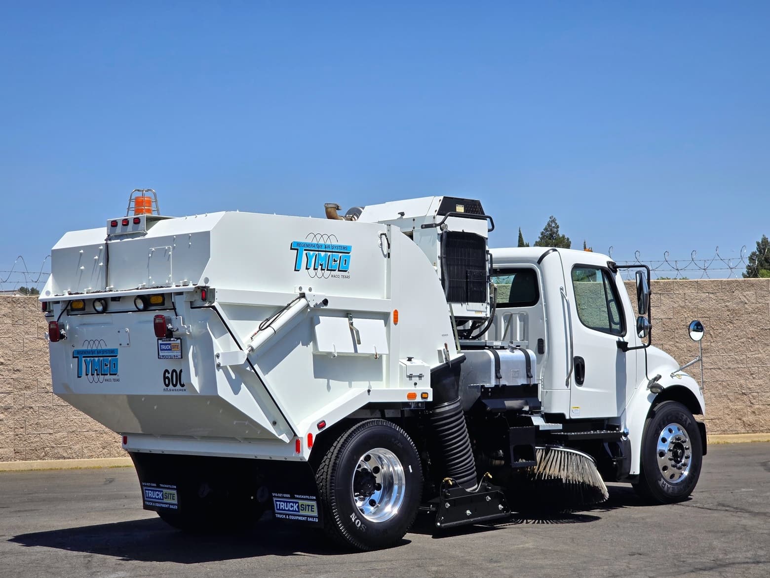 2019 Freightliner M2 Tymco 600 Regenerative Air Street Sweeper
