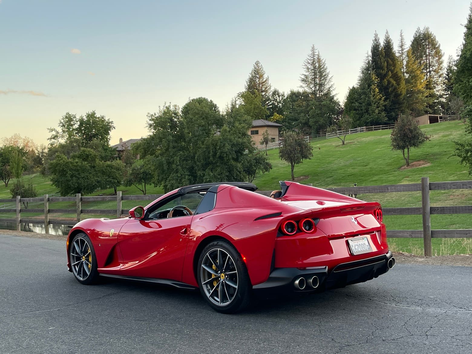 2021 Ferrari 812 GTS