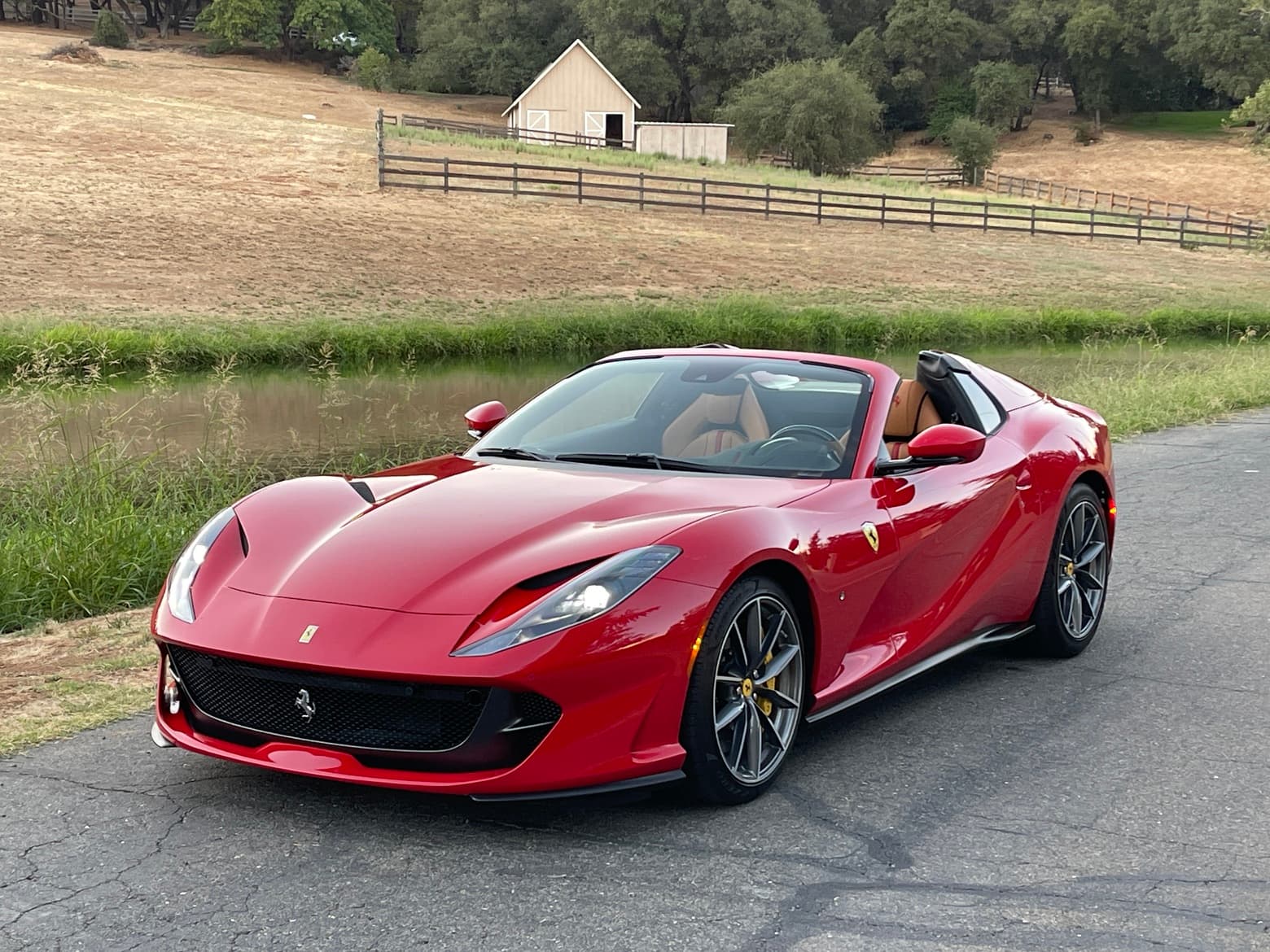2021 Ferrari 812 GTS