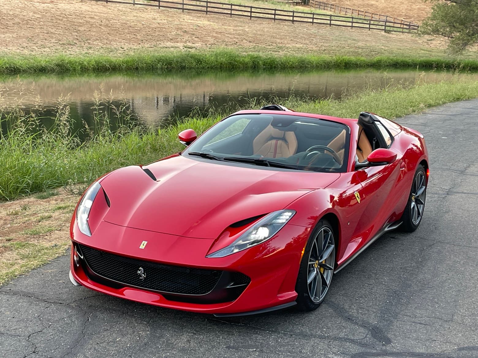 2021 Ferrari 812 GTS