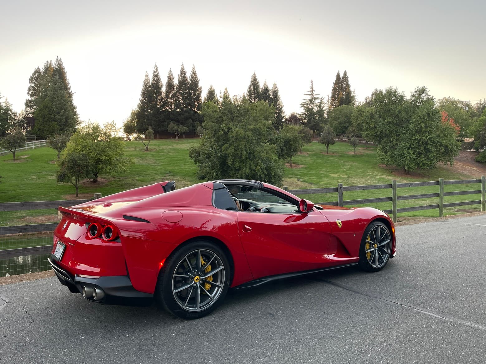 2021 Ferrari 812 GTS