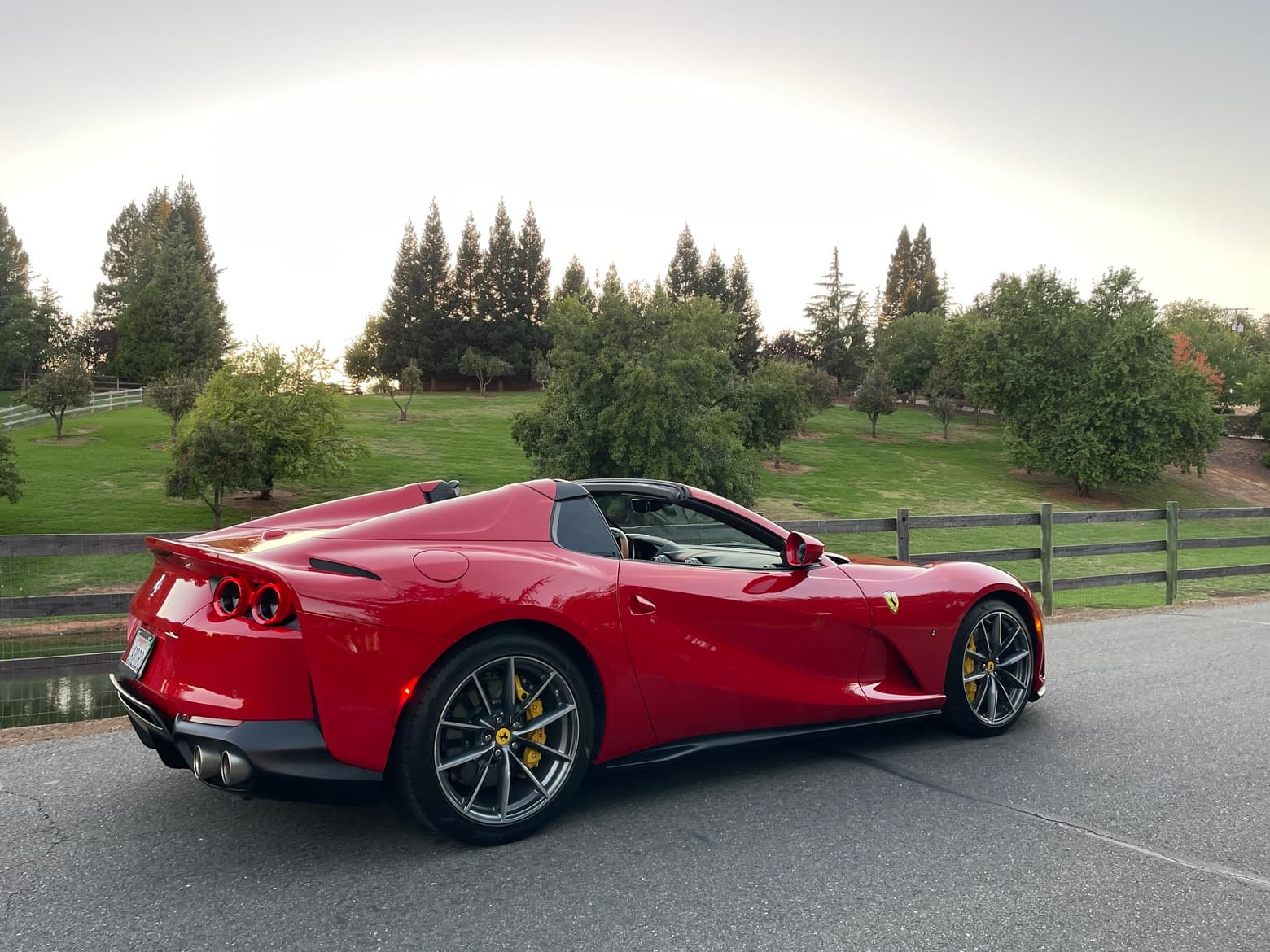 2021 Ferrari 812 GTS