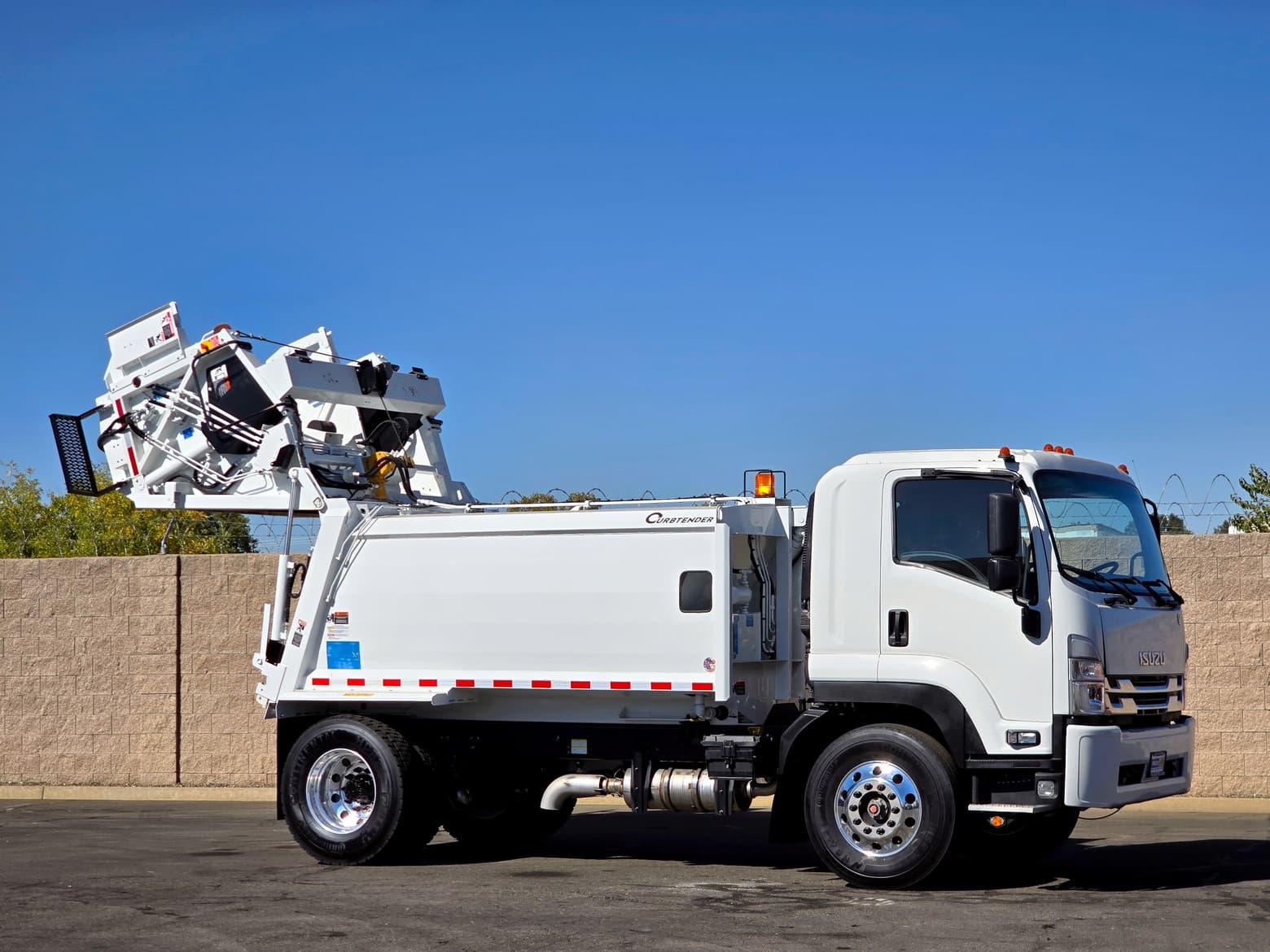 2023 Isuzu FTR Curbtender Quantum 10 YD Rear Load Garbage Truck