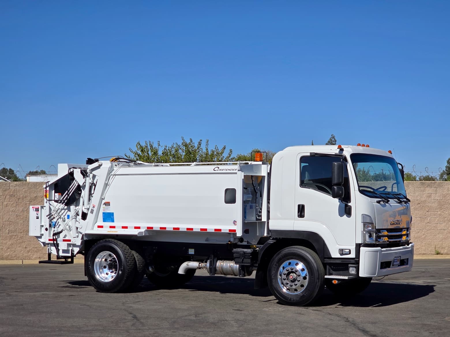 2023 Isuzu FTR Curbtender Quantum 10 YD Rear Load Garbage Truck