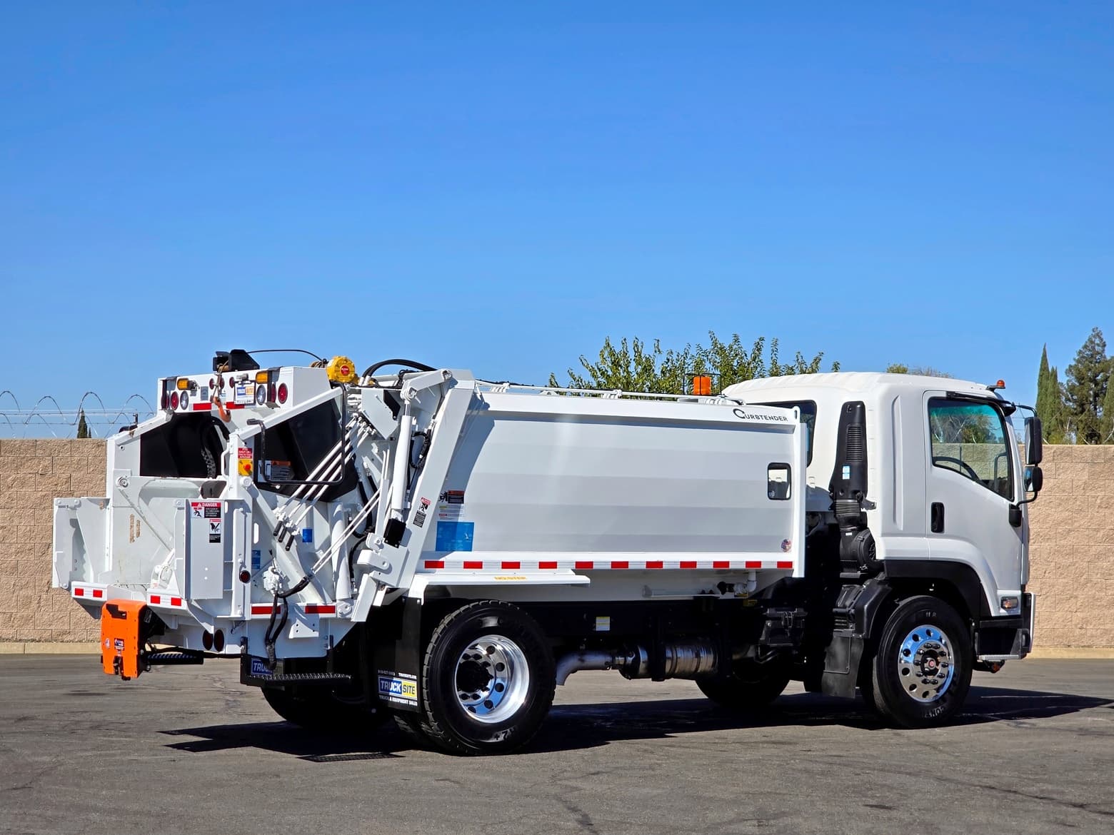 2023 Isuzu FTR Curbtender Quantum 10 YD Rear Load Garbage Truck