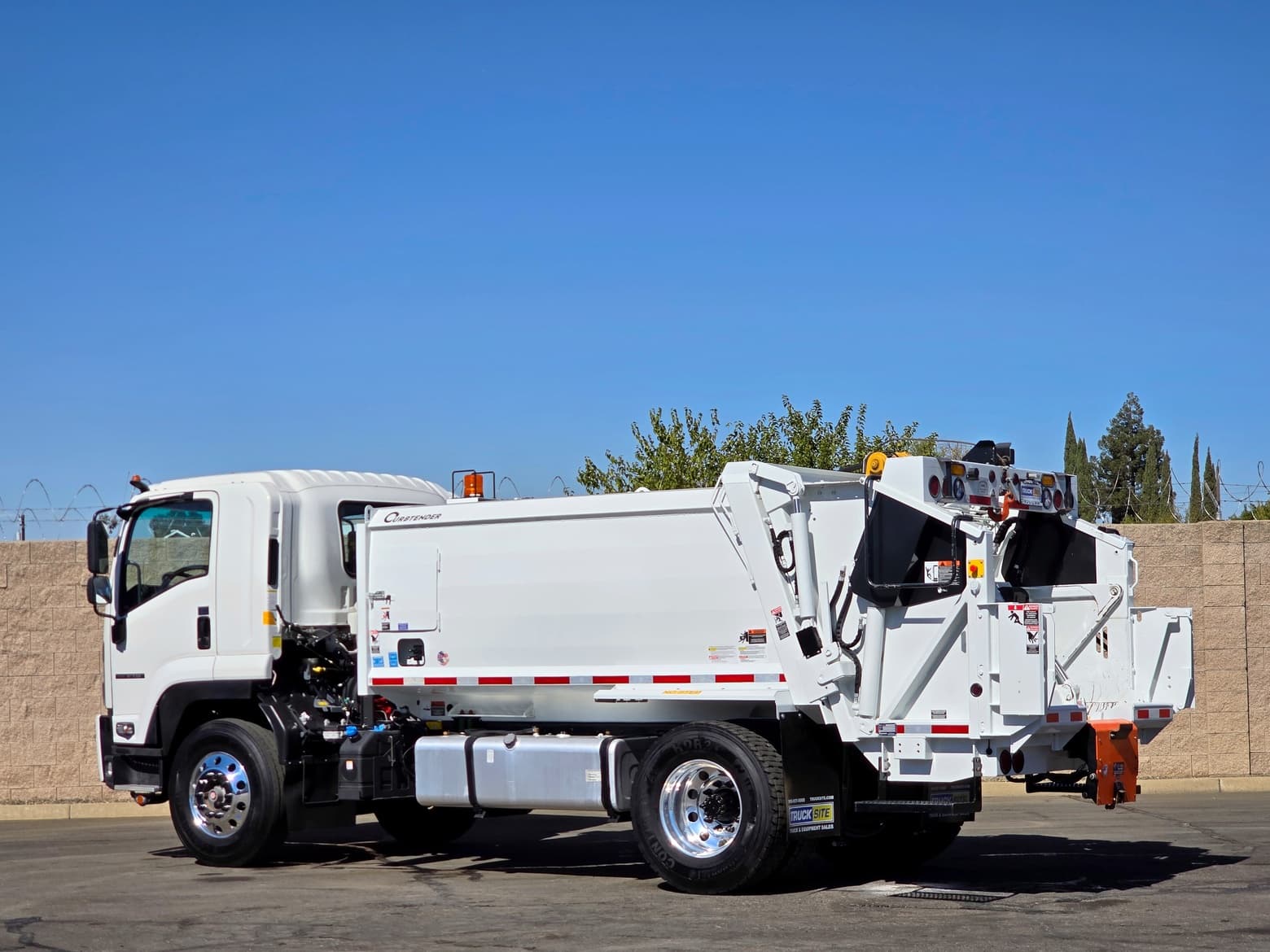 2023 Isuzu FTR Curbtender Quantum 10 YD Rear Load Garbage Truck