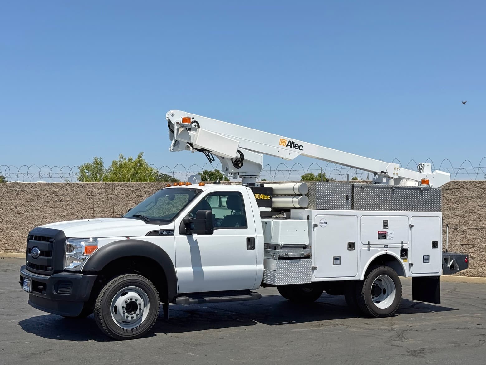 2012 Ford F450 Altec AT200A Articulating Bucket Truck