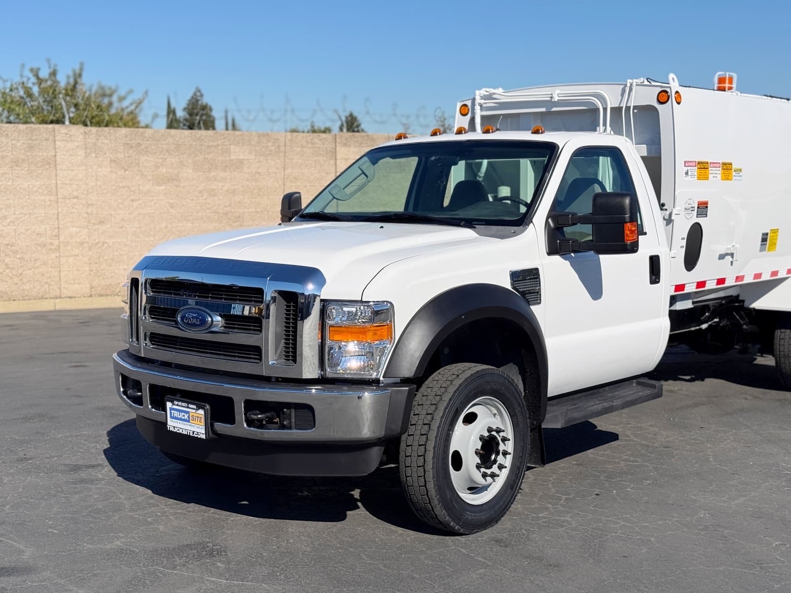 2008 Ford F550 New Way 8 Yard Rear Loader