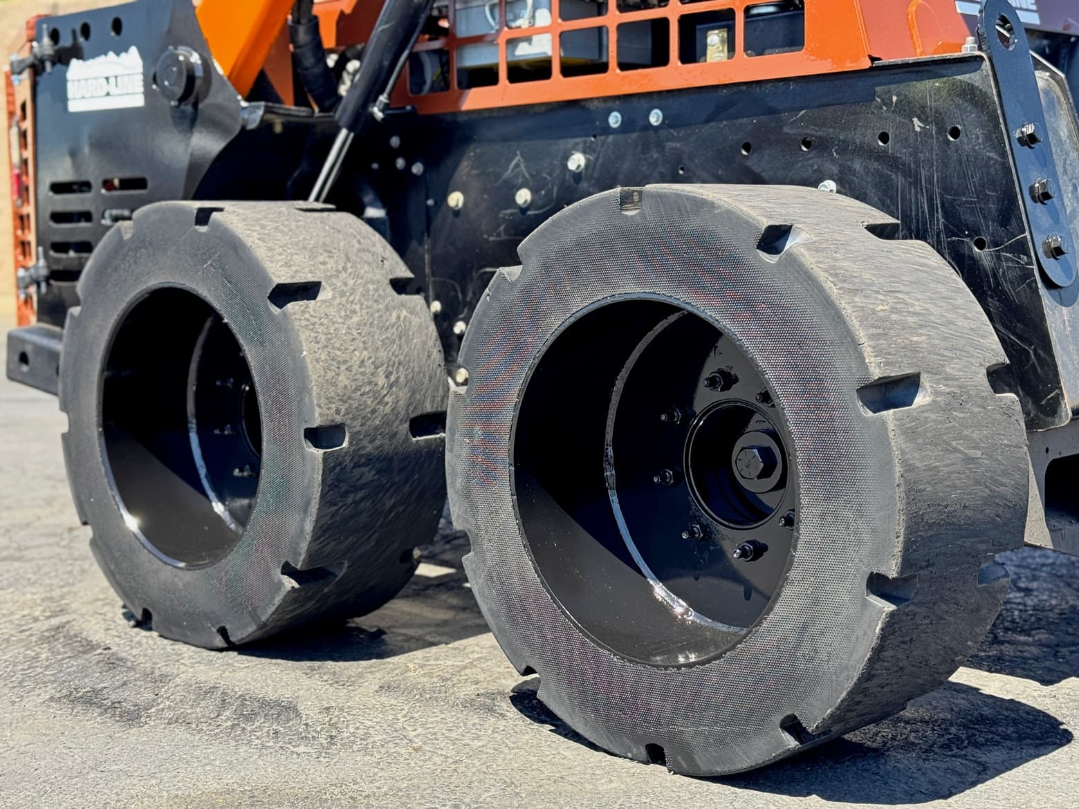 Hard-Line LP401 Low-Profile Loader