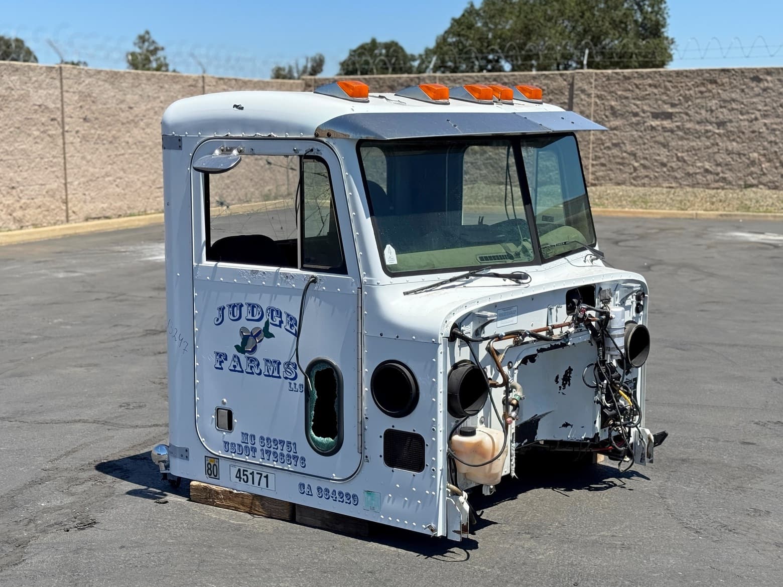 Peterbilt 379 Cab Assembly
