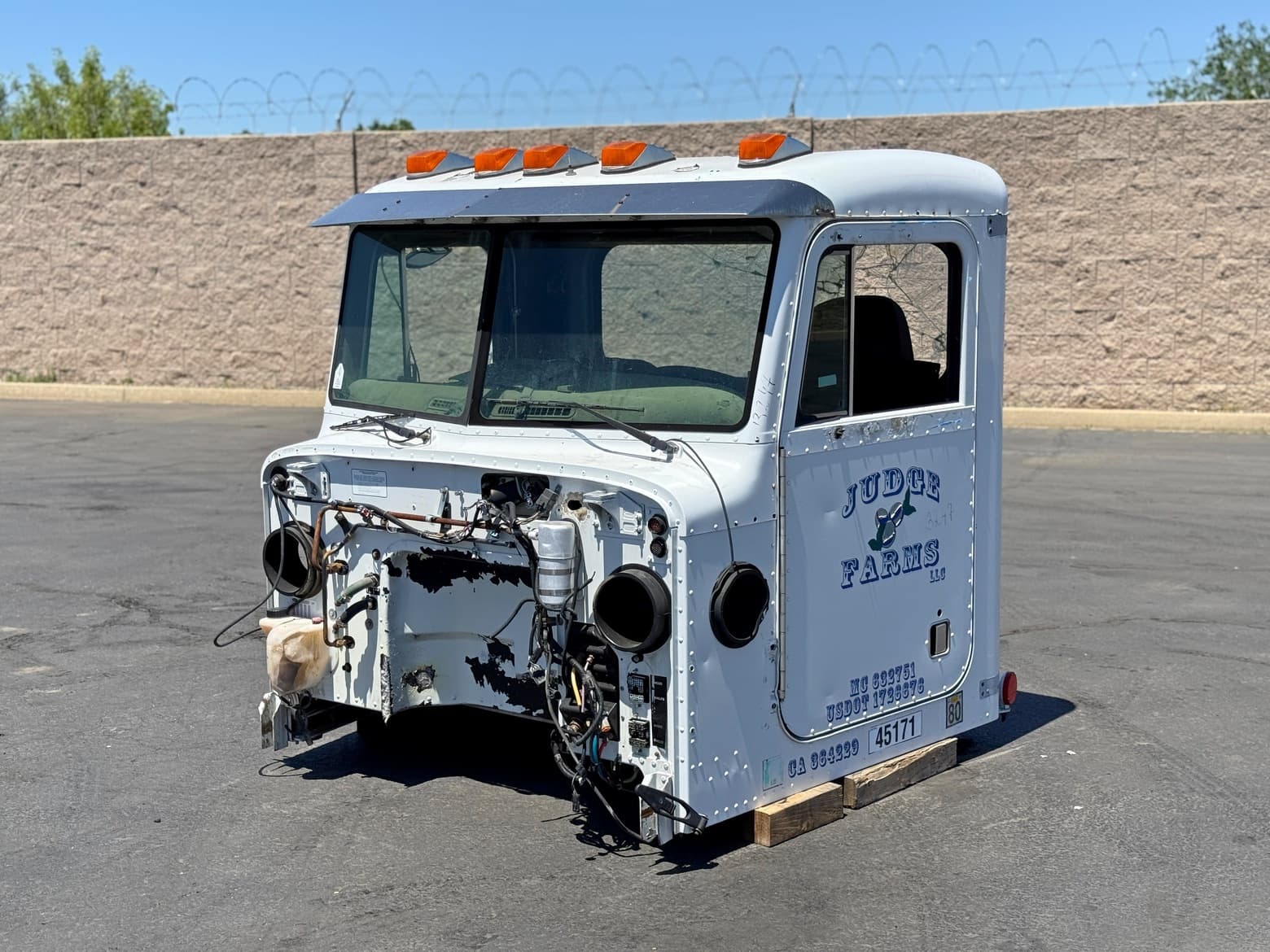 Peterbilt 379 Cab Assembly