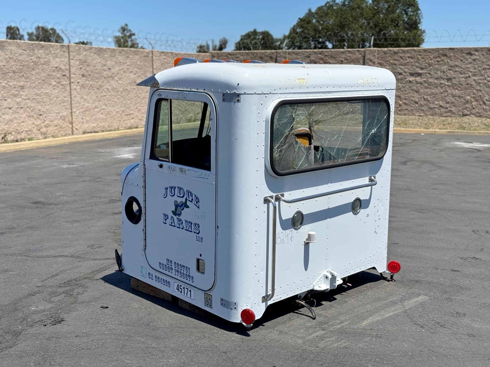 Peterbilt 379 Cab Assembly