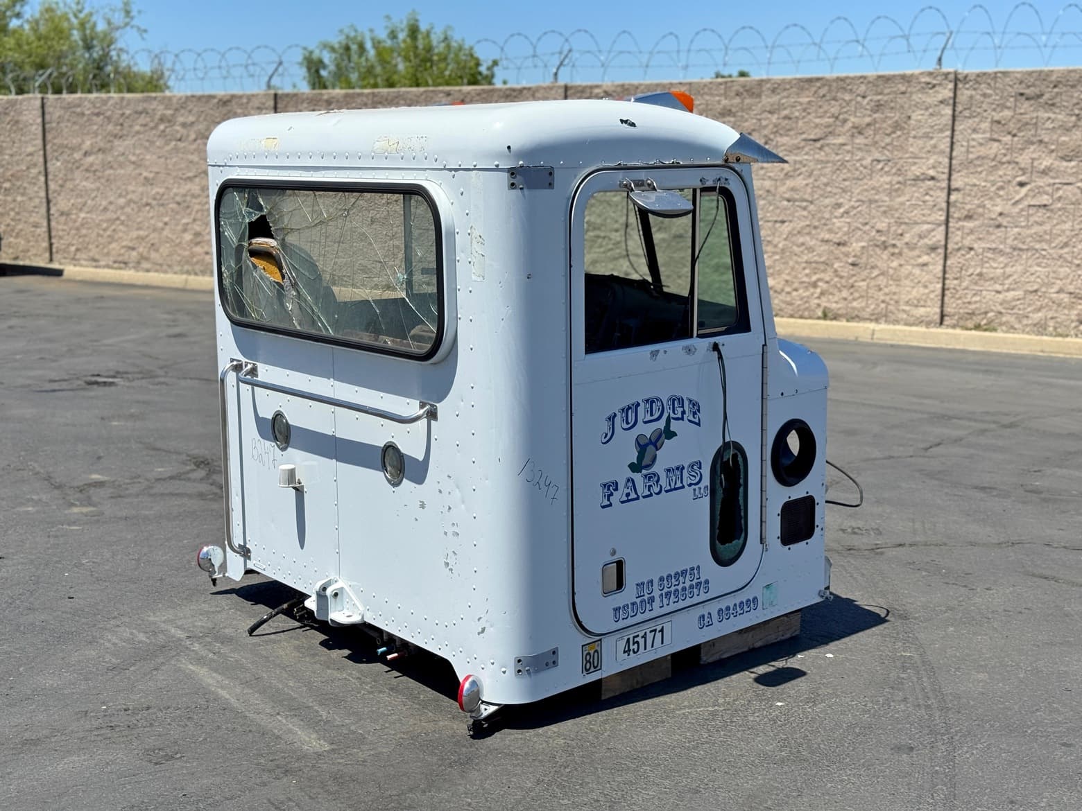 Peterbilt 379 Cab Assembly