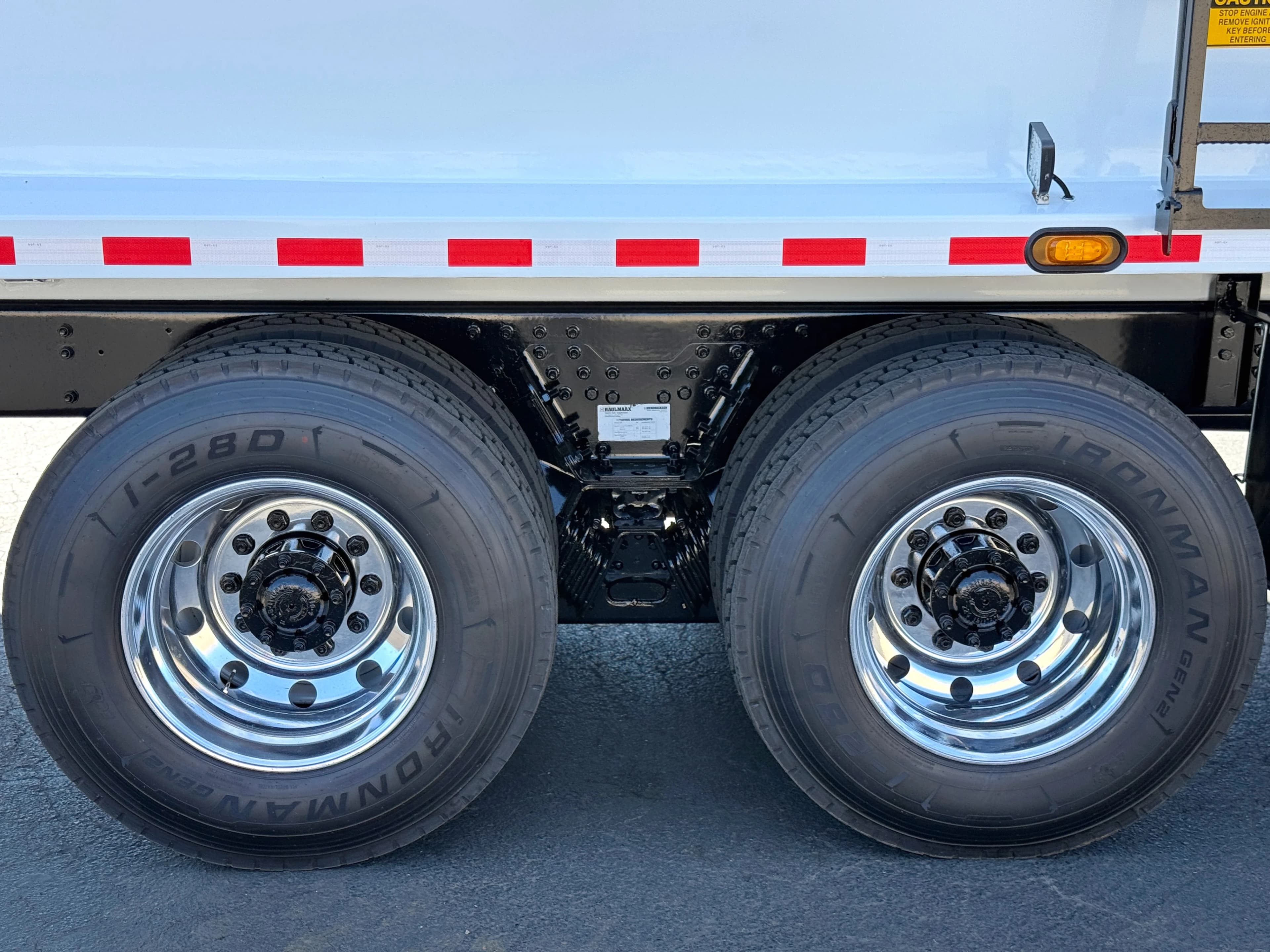 2016 Autocar New Way Mammoth 40 YD Front Load Garbage Truck
