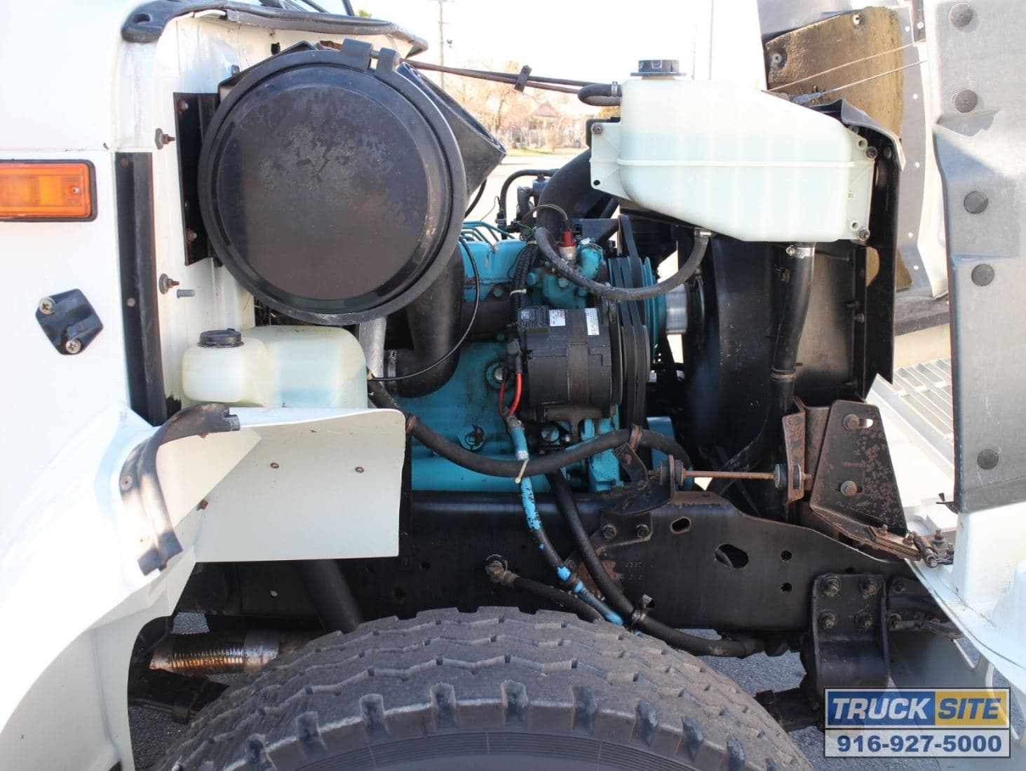 1990 International 4900 Heil 4000 16 Yard Rear Loader