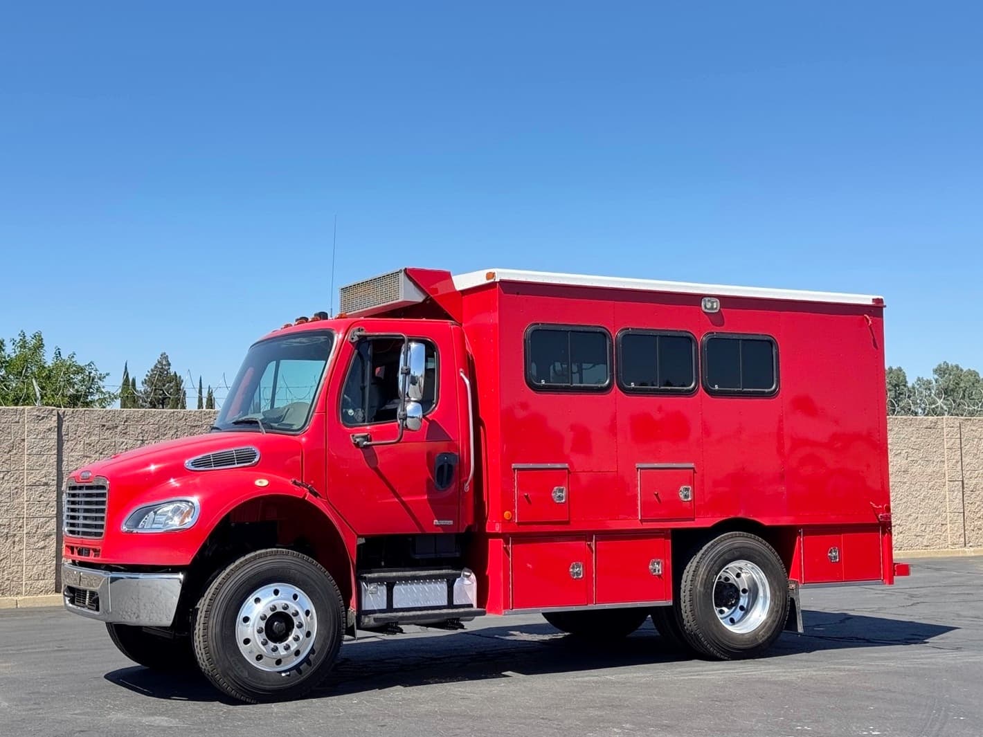 2008 Freightliner M2 Crew Carrier Rescue Truck