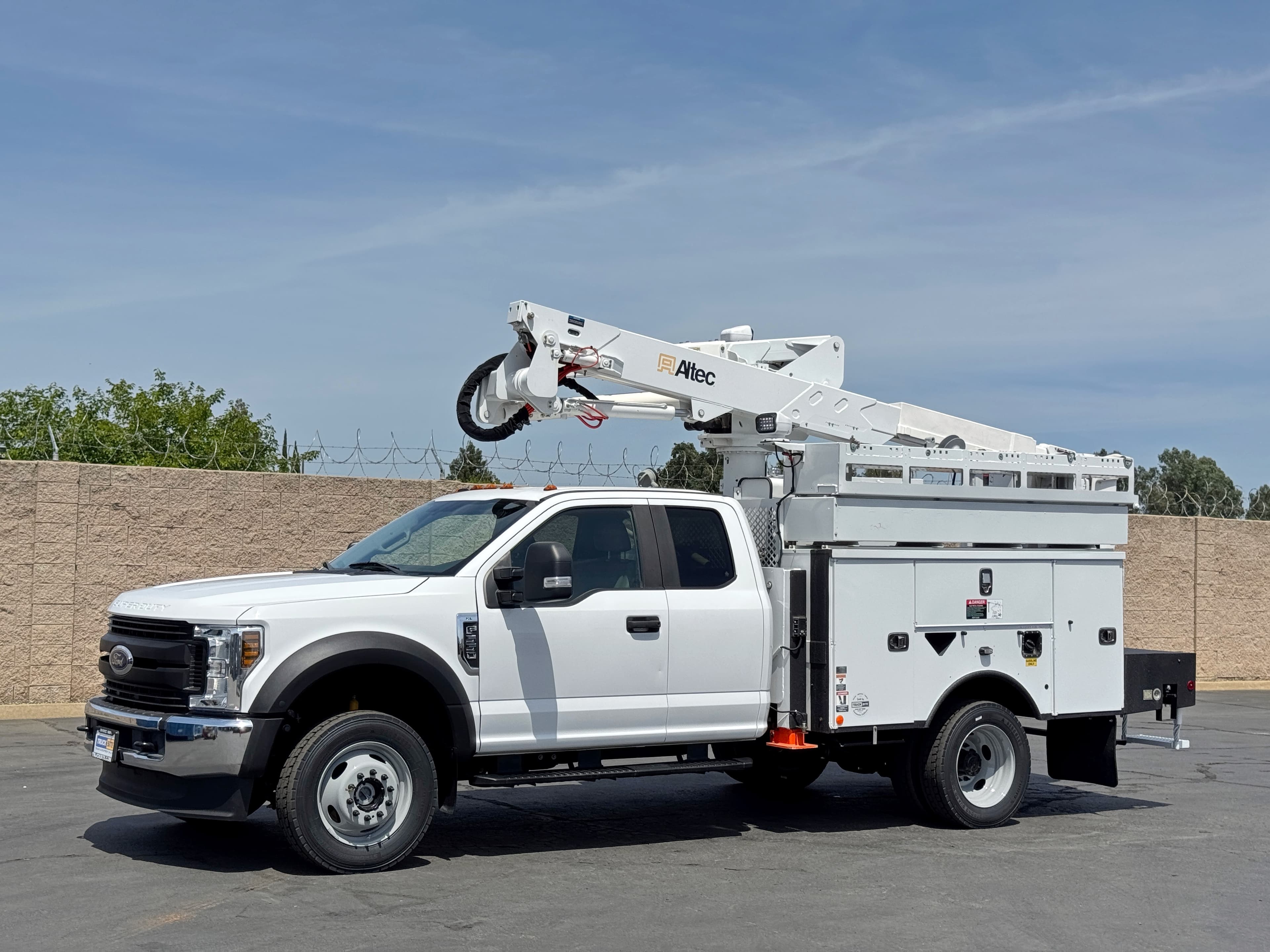 2019 Ford F550 4x4 Altec AT37G Articulating Bucket Truck