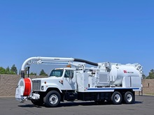 2001 International Vac-Con 80 GPM Hydro-Excavation Truck