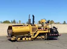 2002 Caterpillar AP-1050B Track Asphalt Paver