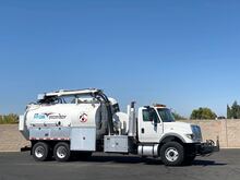 2005 International 7600 Vactor Hydro Excavation Truck